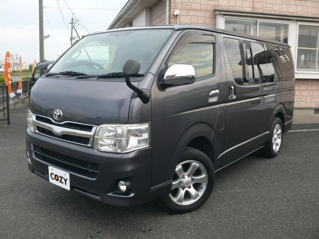 Toyota HIACE VAN 2012 — фото автомобиля 1