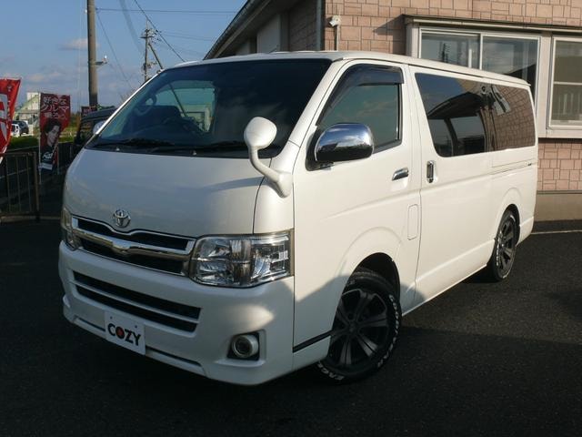 Toyota HIACE VAN 2012 — фото автомобиля 1