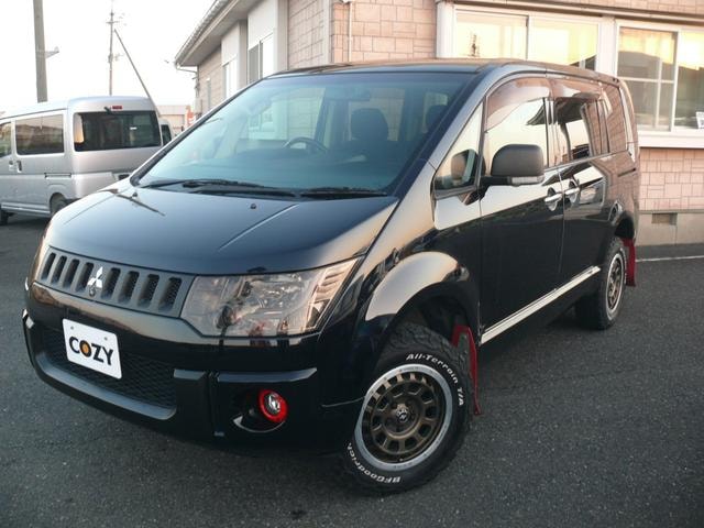 Mitsubishi DELICA D:5 2010 — фото автомобиля
