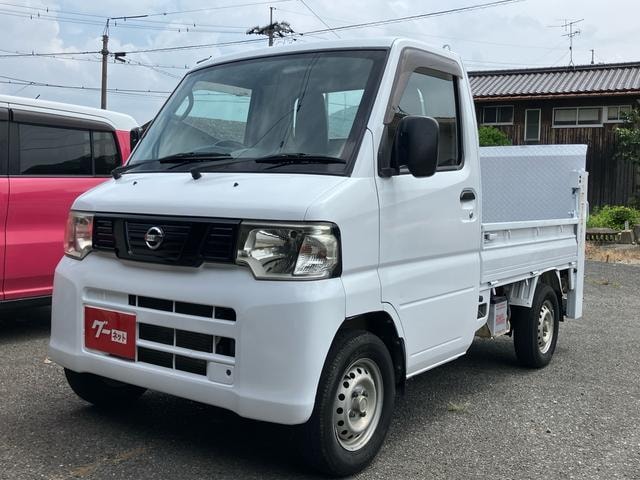 Nissan NT100CLIPPER TRUCK 2012 — фото автомобиля