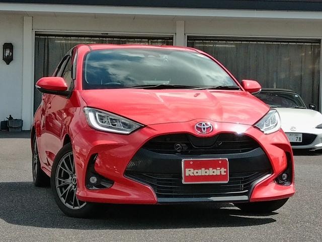 Toyota YARIS 2020 — фото автомобиля