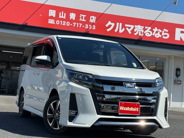 Toyota NOAH 2021 — фото автомобиля 1