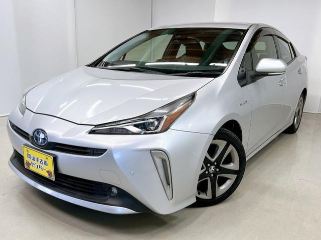 Toyota PRIUS 2019 — фото автомобиля 1