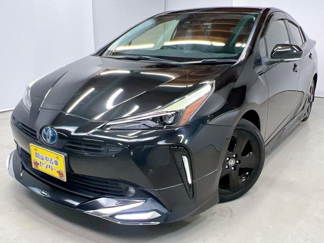 Toyota PRIUS 2021 — фото автомобиля 1