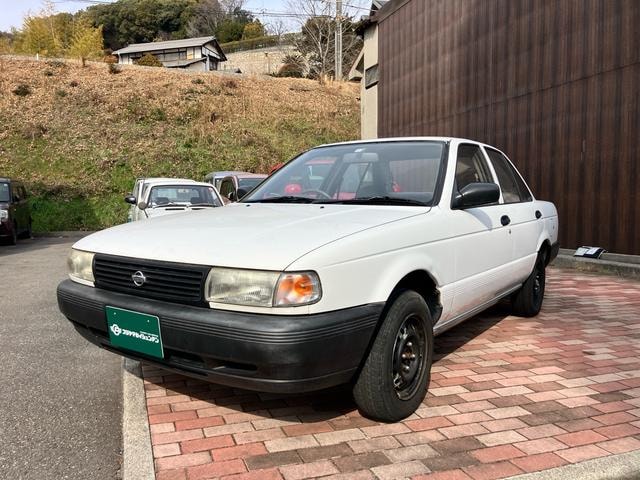 Nissan SUNNY 1993 — фото автомобиля