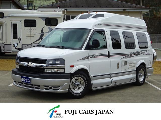 Chevrolet EXPRESS 2010 — фото автомобиля