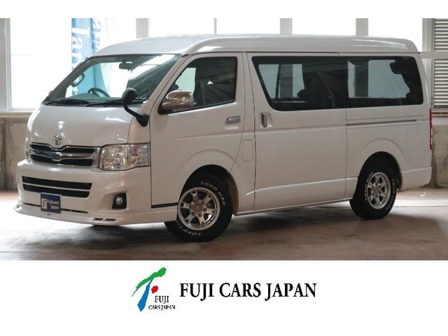 Toyota HIACE WAGON 2012 — фото автомобиля