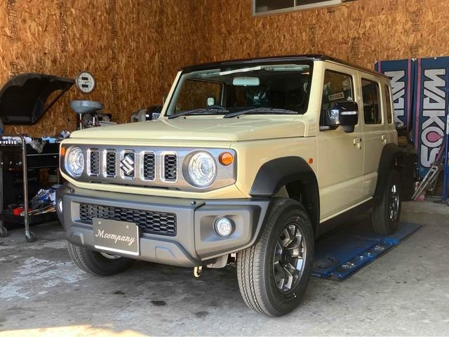Suzuki JIMNY NOMADE 2026 — фото автомобиля 1