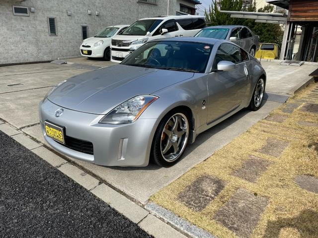 Nissan FAIRLADY Z 2004 — фото автомобиля