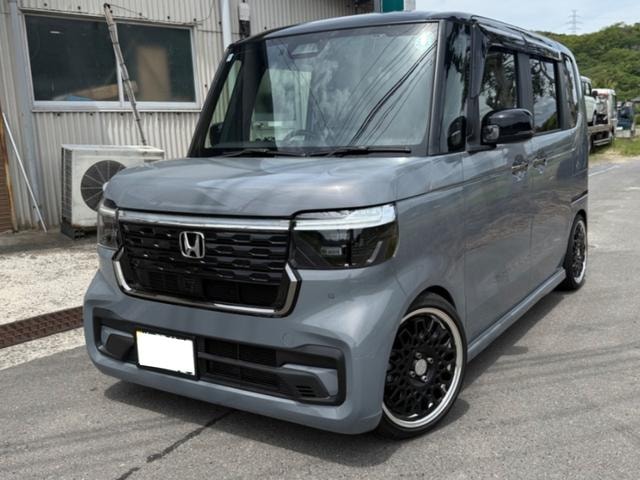 Honda N-BOX CUSTOM 2024 — фото автомобиля 1