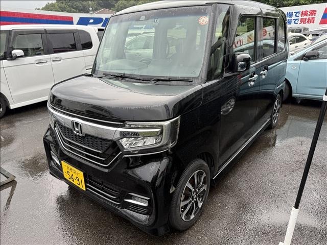 Honda N-BOX CUSTOM 2018 — фото автомобиля 1