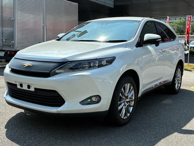 Toyota HARRIER 2017 — фото автомобиля 1