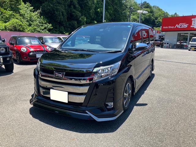 Toyota NOAH 2021 — фото автомобиля 1