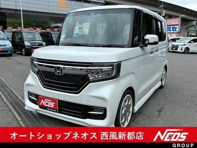 Honda N-BOX CUSTOM 2019 — фото автомобиля 1