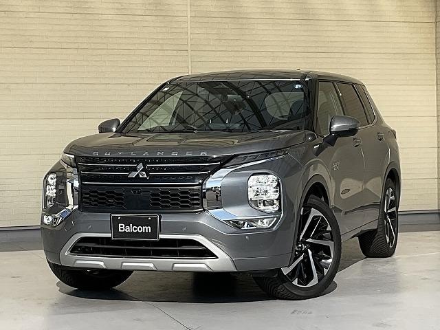 Mitsubishi OUTLANDER PHEV 2023 — фото автомобиля