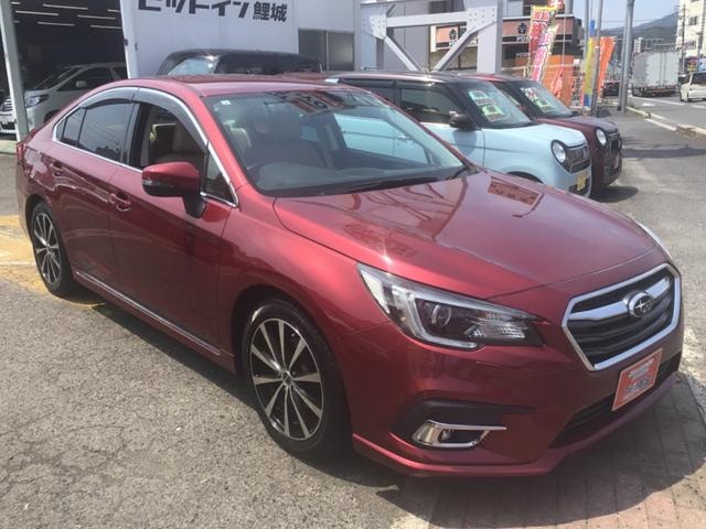 Subaru LEGACY B4 2017 — фото автомобиля 1