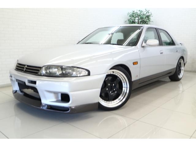 Nissan SKYLINE 1995 — фото автомобиля 1