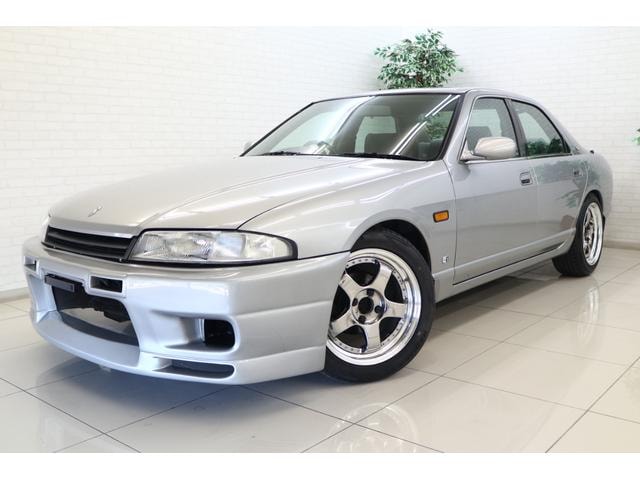 Nissan SKYLINE 1998 — фото автомобиля