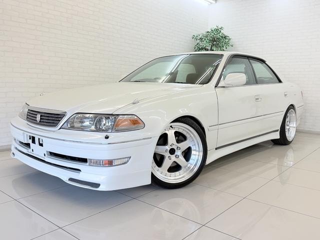 Toyota MARK II 2000 — фото автомобиля 1
