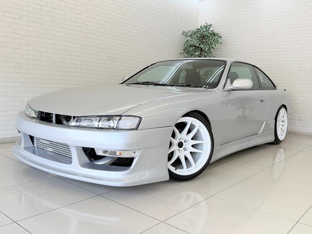 Nissan SILVIA 1998 — фото автомобиля 1