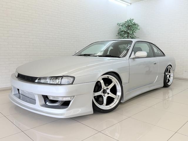 Nissan SILVIA 1997 — фото автомобиля 1