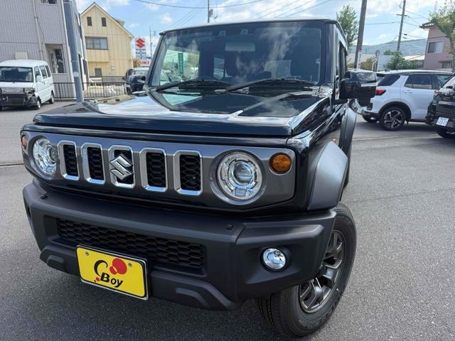 Suzuki JIMNY NOMADE 2026 — фото автомобиля 1