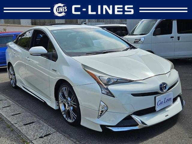 Toyota PRIUS 2016 — фото автомобиля 1