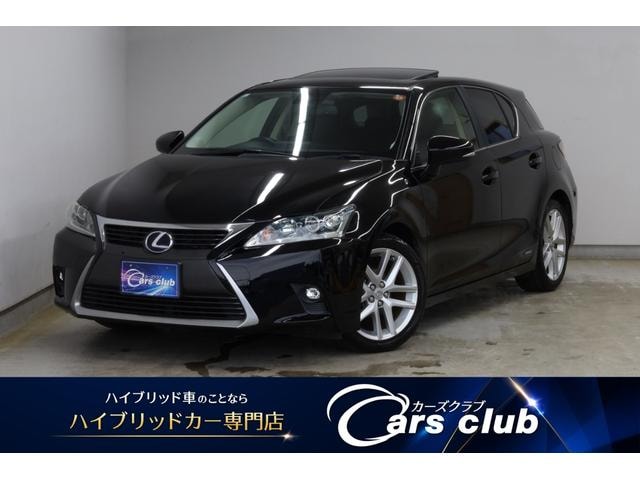 Lexus CT 2015 — фото автомобиля 1