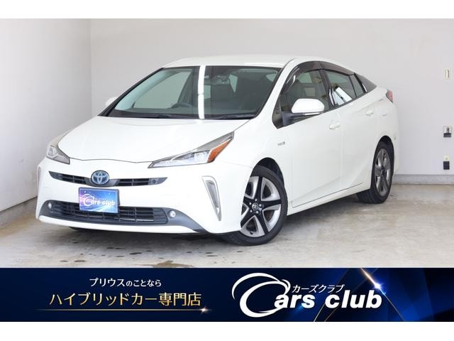 Toyota PRIUS 2019 — фото автомобиля 1
