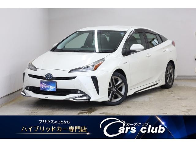 Toyota PRIUS 2019 — фото автомобиля 1