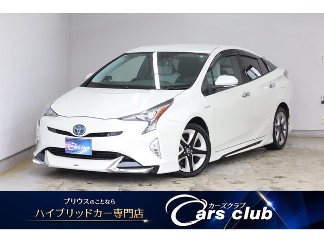Toyota PRIUS 2015 — фото автомобиля 1