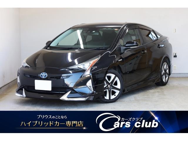 Toyota PRIUS 2016 — фото автомобиля 1