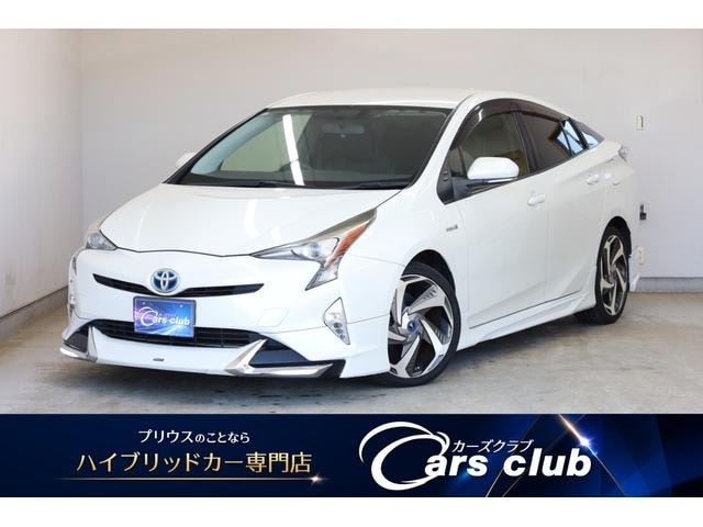 Toyota PRIUS 2016 — фото автомобиля 1