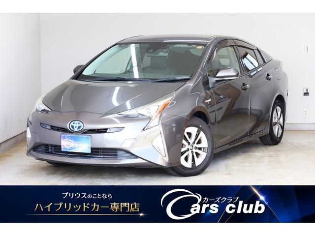 Toyota PRIUS 2017 — фото автомобиля