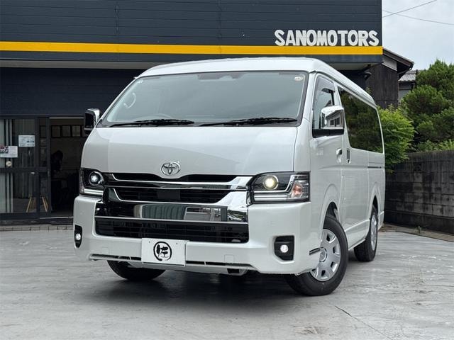 Toyota HIACE WAGON 2026 — фото автомобиля 1