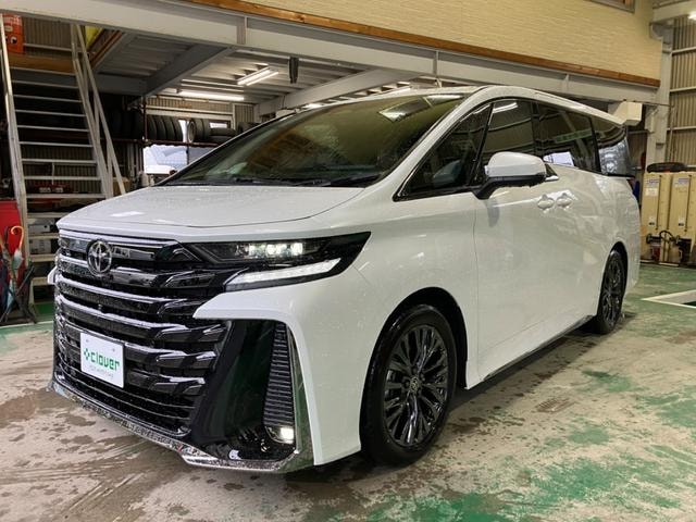 Toyota VELLFIRE 2026 — фото автомобиля 1