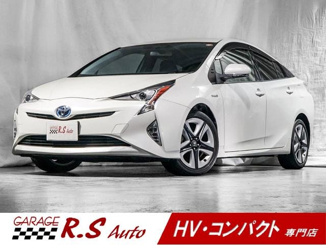 Toyota PRIUS 2016 — фото автомобиля 1