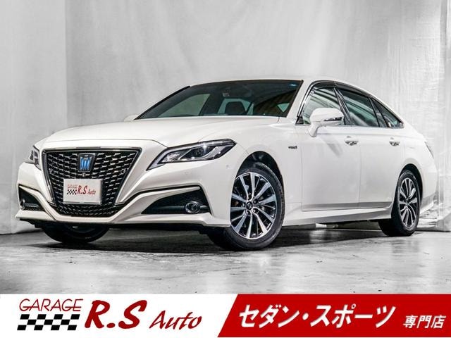 Toyota CROWN HYBRID 2019 — фото автомобиля 1