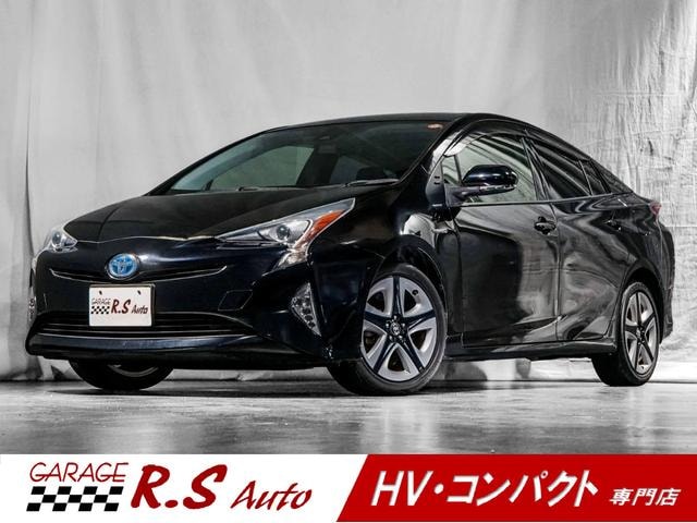 Toyota PRIUS 2015 — фото автомобиля 1