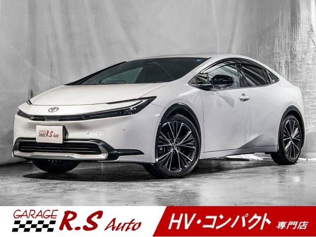 Toyota PRIUS 2023 — фото автомобиля 1