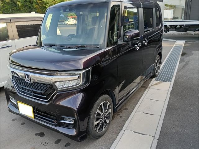 Honda N-BOX CUSTOM 2020 — фото автомобиля 1