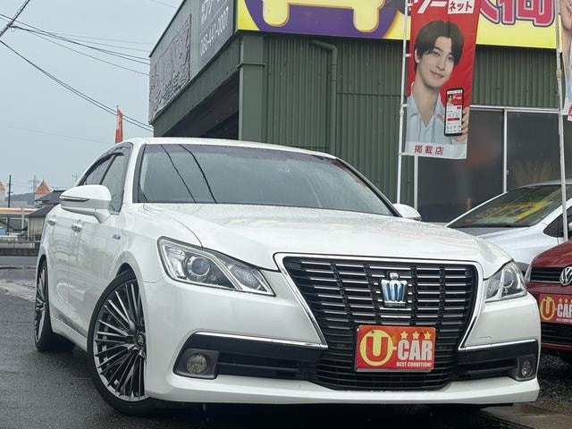 Toyota CROWN HYBRID 2013 — фото автомобиля