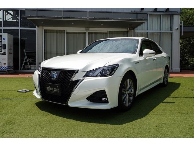 Toyota CROWN HYBRID 2018 — фото автомобиля
