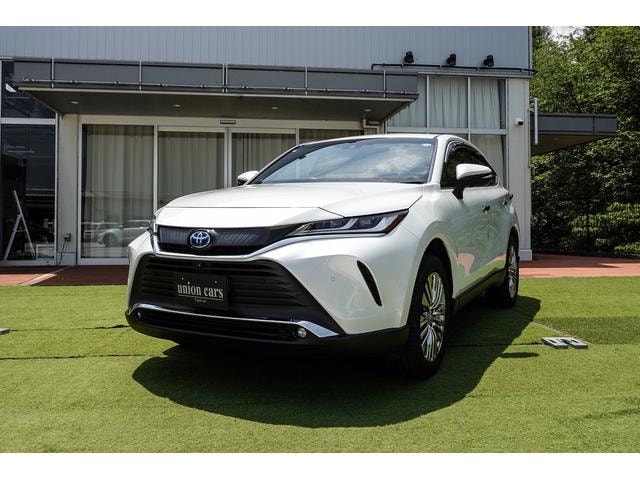Toyota HARRIER HYBRID 2023 — фото автомобиля