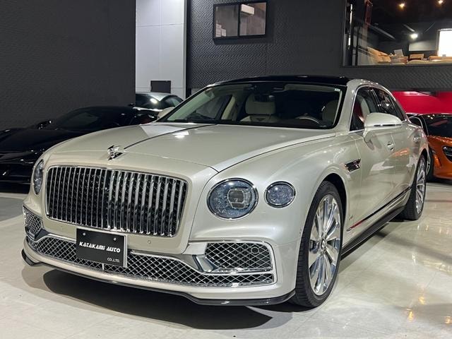 Bentley FLYING SPUR 2020 — фото автомобиля