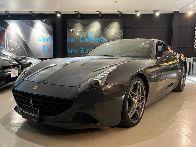 Ferrari CALIFORNIA T 2015 — фото автомобиля
