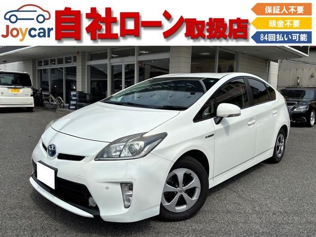 Toyota PRIUS 2013 — фото автомобиля 1