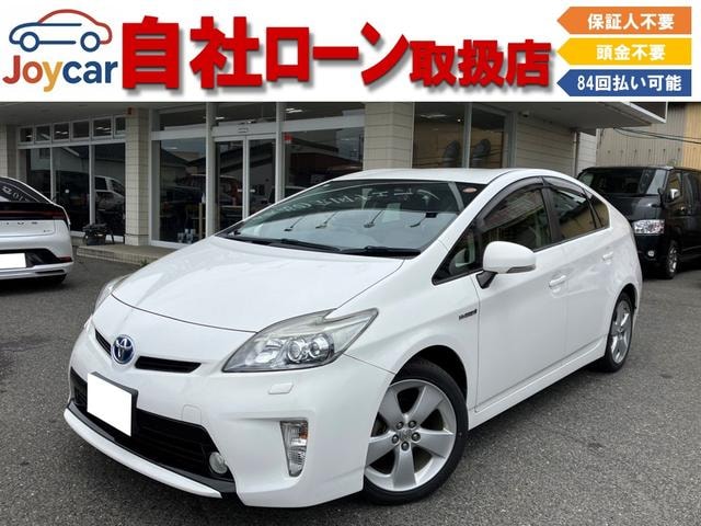 Toyota PRIUS 2015 — фото автомобиля 1