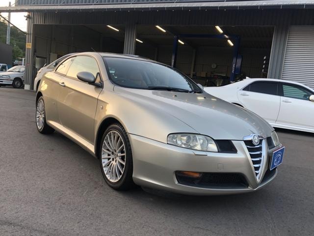 Alfa Romeo ALFA GT 2006 — фото автомобиля