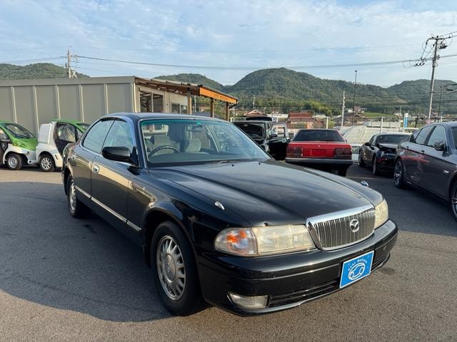 Mazda SENTIA 2000 — фото автомобиля 1